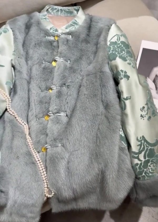 New Blue Fluffy Button Patchwork Cotton Filled Parkas Winter For Sale - Image 3